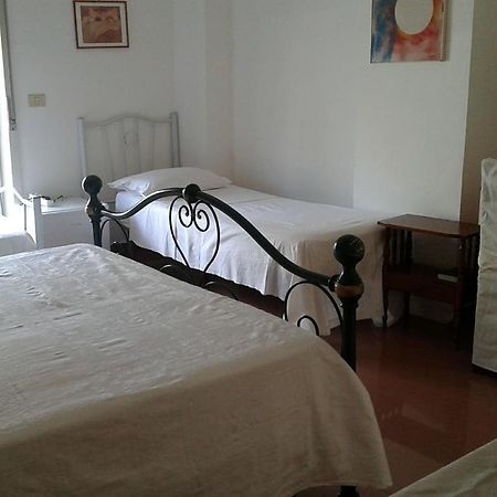 Pensione S. Antonio Ristorante Silvia Furci Siculo Bagian luar foto